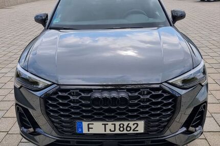 Audi Q3 14.000 km 39.800 &euro; Frankfurt 60435