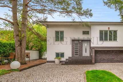 Haus Falkensee - 6 Zimmer, 220 m&sup2;, 2.800&euro; | Angebot:26660956