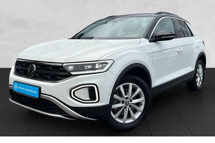 VW T-Roc 5.738 km 33.440 &euro; Bielefeld 33699