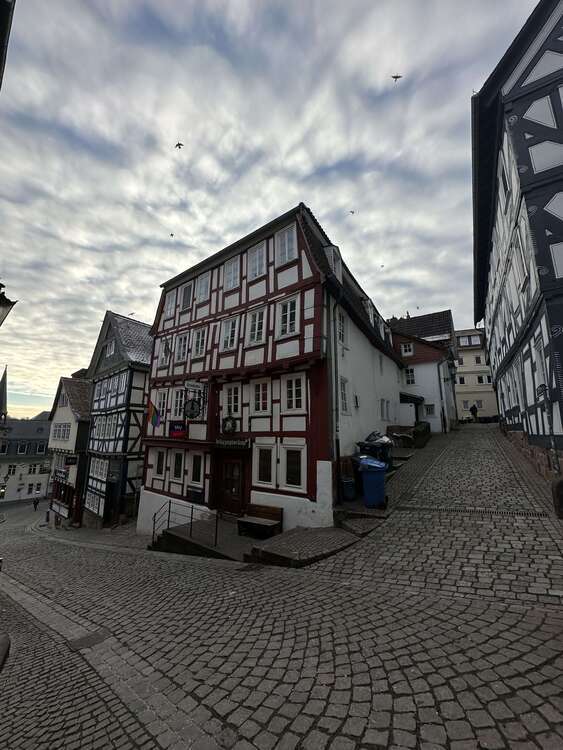 Wohnung zum Mieten in Marburg 385 € 25 m²
