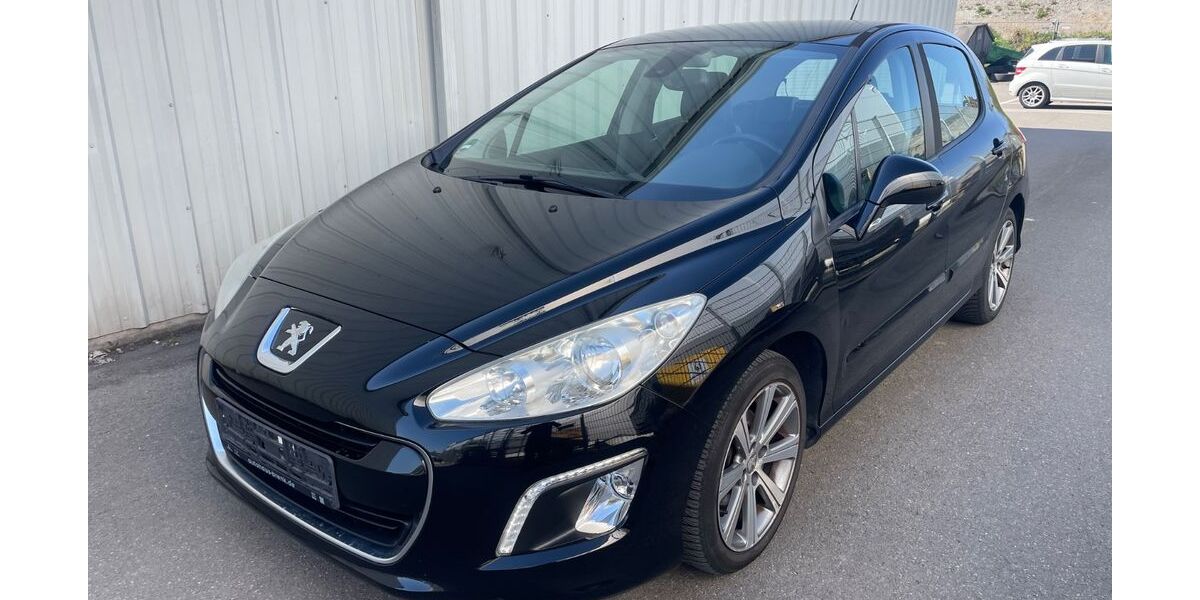 Peugeot 308 155.000 km 3.390 &euro; Böblingen 71034