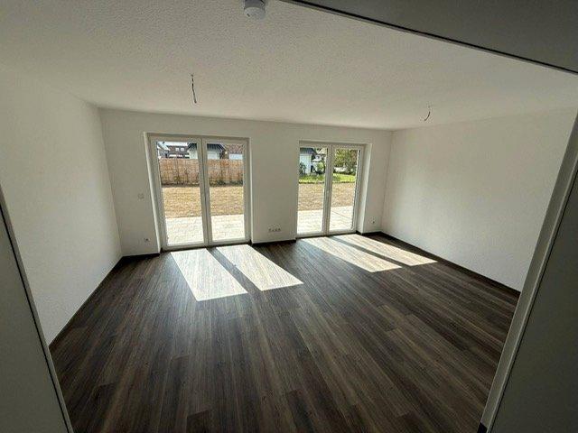 Reihenhaus Oldenburg Eversten - 6 Zimmer, 135 m&sup2;, 1.850&euro; | Angebot:25364112