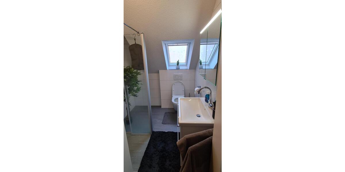 Dachgeschoßwohnung Großefehn - 3 Zimmer, 63 m&sup2;, 650&euro; | Angebot:26322172
