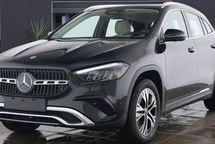 Mercedes-Benz GLA 200 15.473 km 39.525 &euro; Altdorf 90518