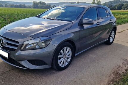 Mercedes-Benz A 180 117.300 km 10.300 € Friedland 37133
