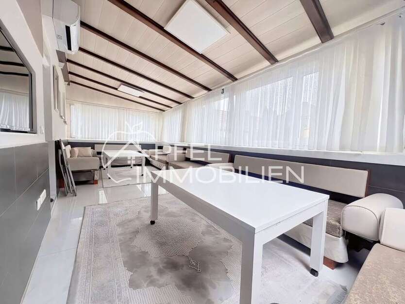Wohnung zum Kaufen in Stuttgart 399.000 € 92 m²