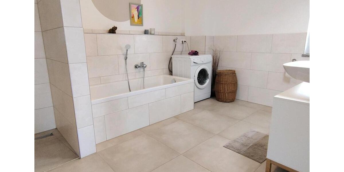 Doppelhaushälfte Greifenberg - 3.5 Zimmer, 95 m&sup2;, 1.569&euro; | Angebot:23776476