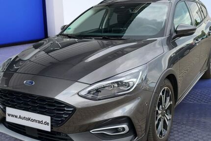 Ford Focus 60.982 km 17.790 &euro; Fürth 90765