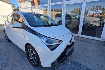 Toyota Aygo (X) 19.500 km 10.990 &euro; Radeberg 01454