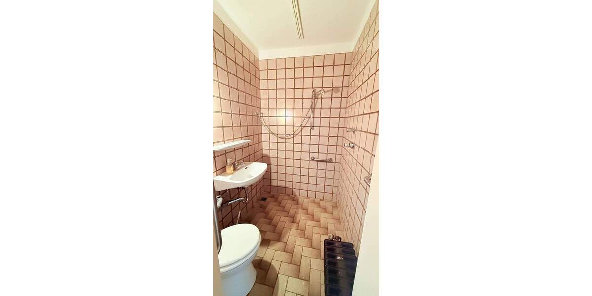 Gewerbeobjekt Bassum - 3 Zimmer, 63 m&sup2;, 990&euro; | Angebot:25770907