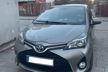 Toyota Yaris 285.000 km 6.500 &euro; München 80804