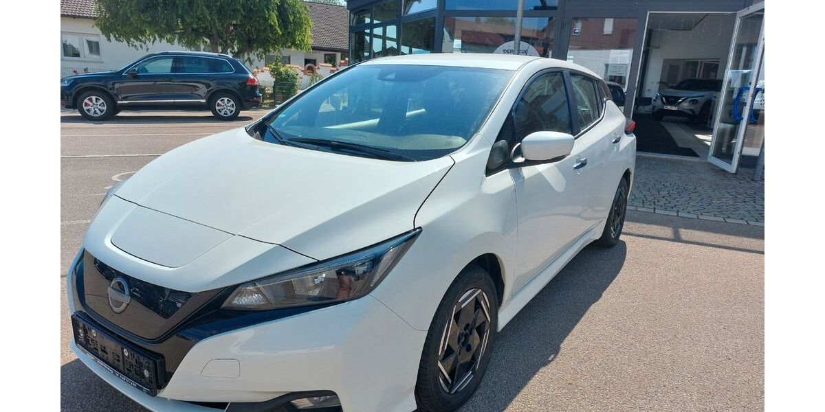 Nissan Leaf 61.500 km 14.990 &euro; Weiding 93495
