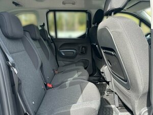 Peugeot Rifter Allure Pack Elektromotor L1 Navi Dyn. Kurve 73.961 km 21.870 &euro; Bad Wünnenberg 33181