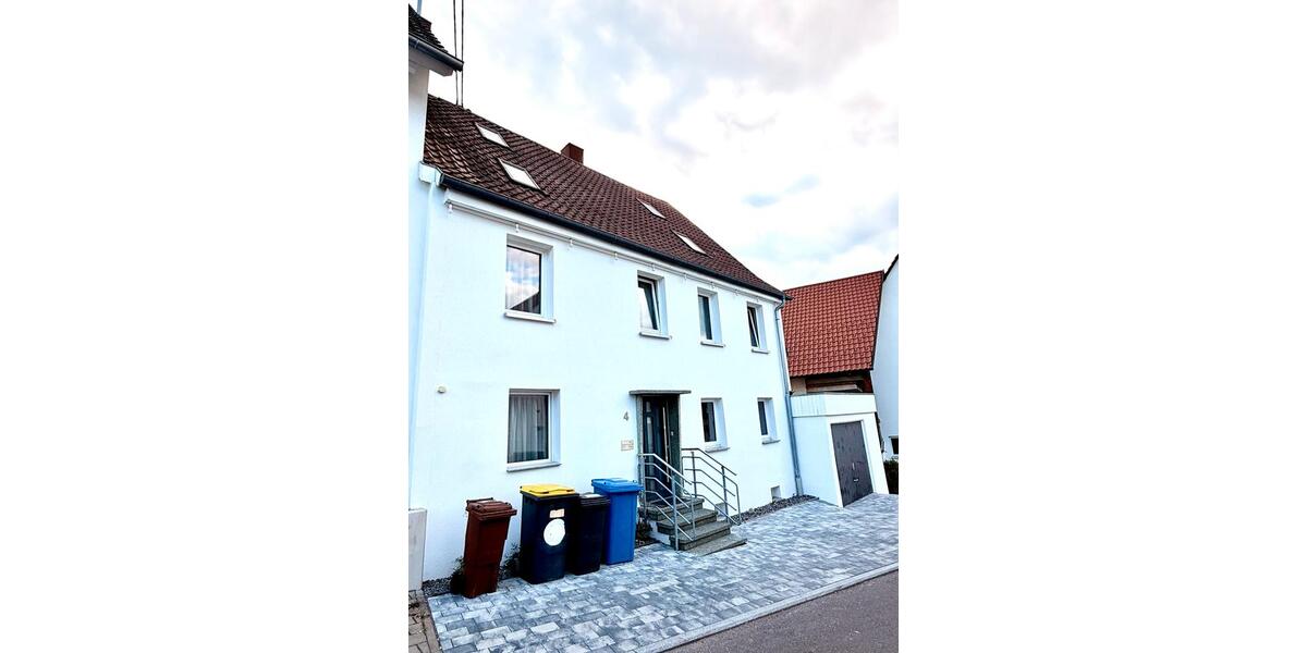 Einfamilienhaus Spaichingen - 350.000&euro; | Angebot:27132349