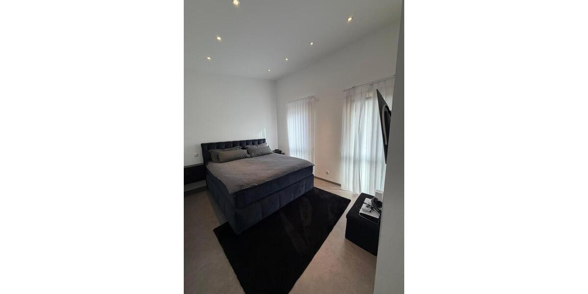 Einfamilienhaus Offenbach am Main Hafen - 3.5 Zimmer, 85 m&sup2;, 1.550&euro; | Angebot:24876105