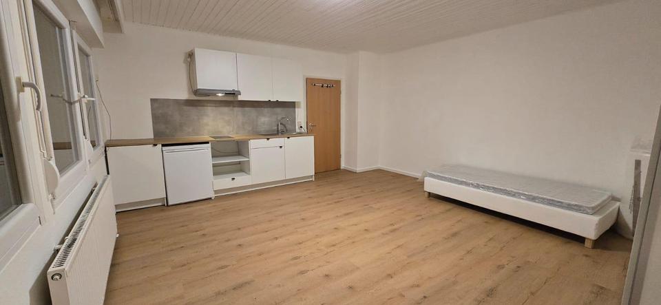 Apartment mit eigener Küche & geteiltem Bad 1 zimmer