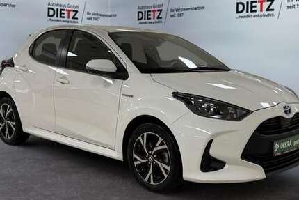 Toyota Yaris 38.200 km 17.780 &euro; Wildau 15745