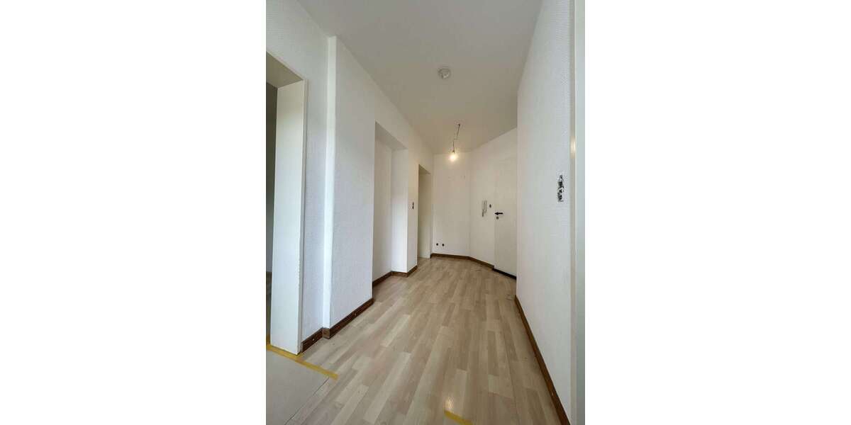 Etagenwohnung Leverkusen Opladen - 2 Zimmer, 90 m&sup2;, 900&euro; | Angebot:27130578