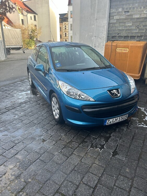 Peugeot 207 65.000 km 5.800 € Meerane 08393