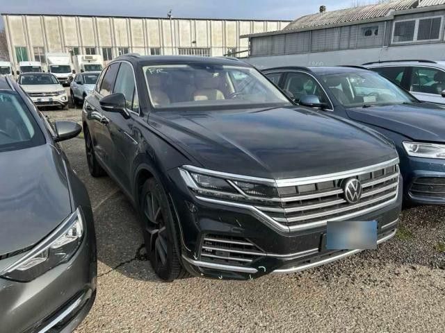 VW Touareg 131.000 km 39.970 &euro; Helmstedt 38350