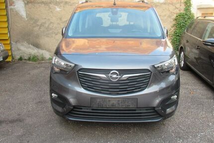 Opel Combo 115.300 km 10.300 &euro; Karlsruhe 76131