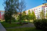 Wohnen im Pfaffensteincarré | Großzügige 2-Raum Wohnung mit Einbauküche - Balkon mit Blick ins Grüne!!!