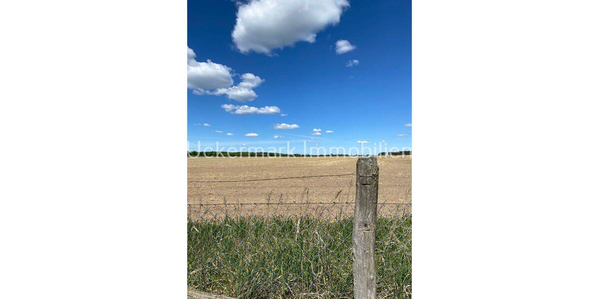 Mehrfamilienhaus, Wohnhaus Templin Beutel - 3 Zimmer, 100 m&sup2;, 134.000&euro; | Angebot:25747637