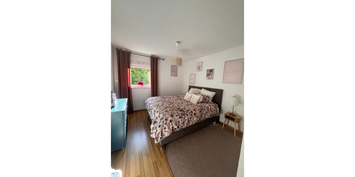 Etagenwohnung Saarbrücken West - 3 Zimmer, 68 m&sup2;, 149.000&euro; | Angebot:26409291