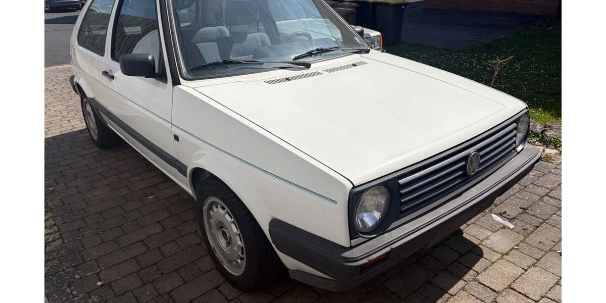 VW Golf 94.500 km 4.500 &euro; Höchberg 97204