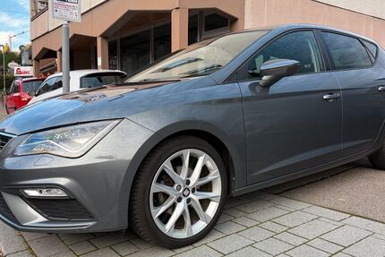 Seat Leon 90.095 km 14.999 € Bad Wildbad 75323