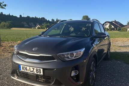 Kia Stonic 122.000 km 10.000 &euro; Rielasingen 78239