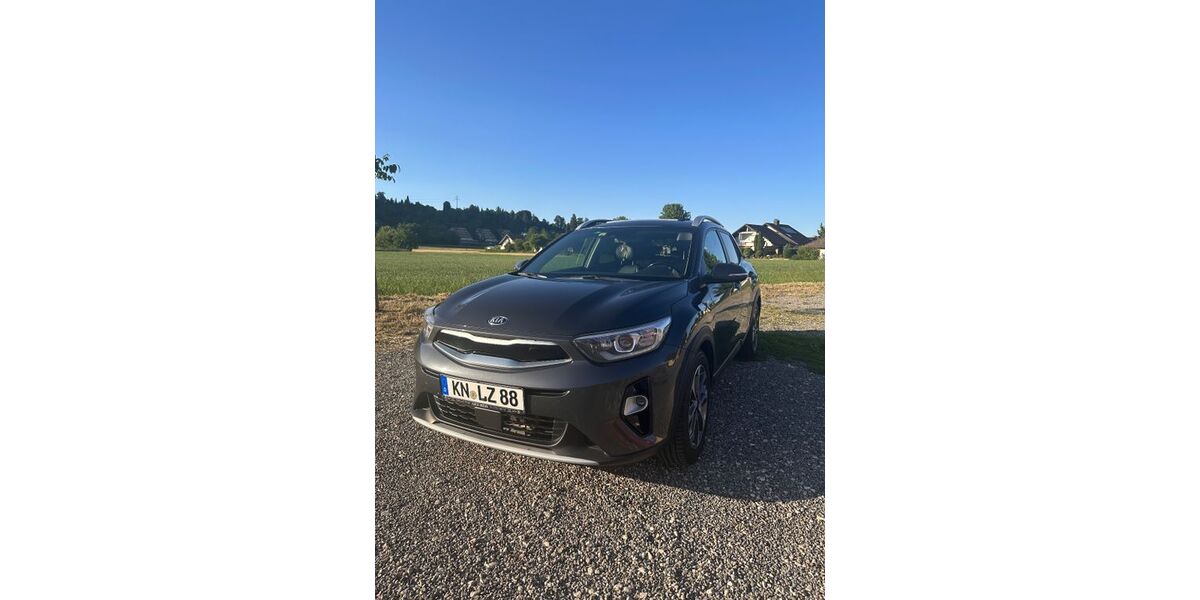 Kia Stonic 122.000 km 10.000 &euro; Rielasingen 78239