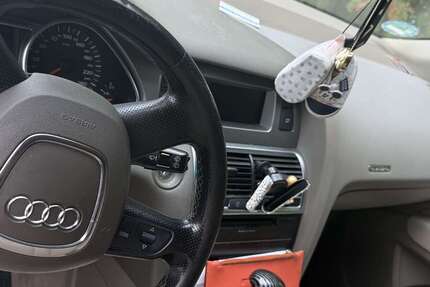 Audi Q7 300.000 km 7.500 € zorneding 85604