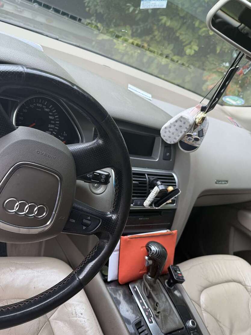 Audi Q7 300.000 km 7.500 € zorneding 85604