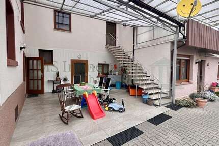Haus Lampertheim - 12 Zimmer, 260 m&sup2;, 619.000&euro; | Angebot:25471704