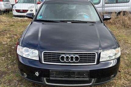 Audi A4 265.000 km 550 &euro; Rosenheim 83026