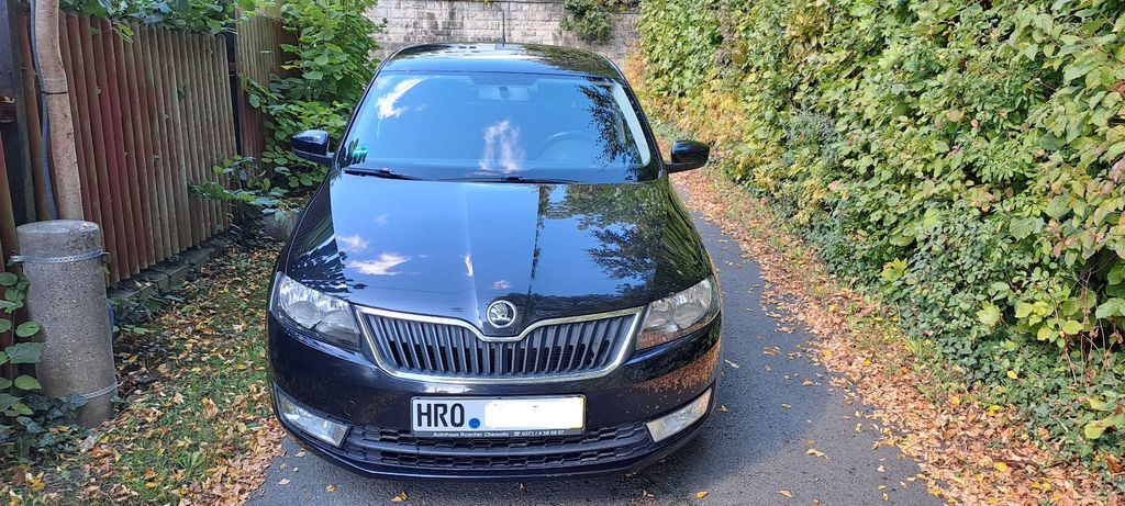 Skoda Rapid 174.600 km 7.000 € Gera 07548