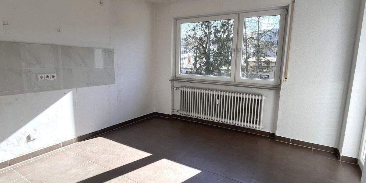 Etagenwohnung Leonberg Eltingen - 3 Zimmer, 74 m&sup2;, 248.000&euro; | Angebot:25476434