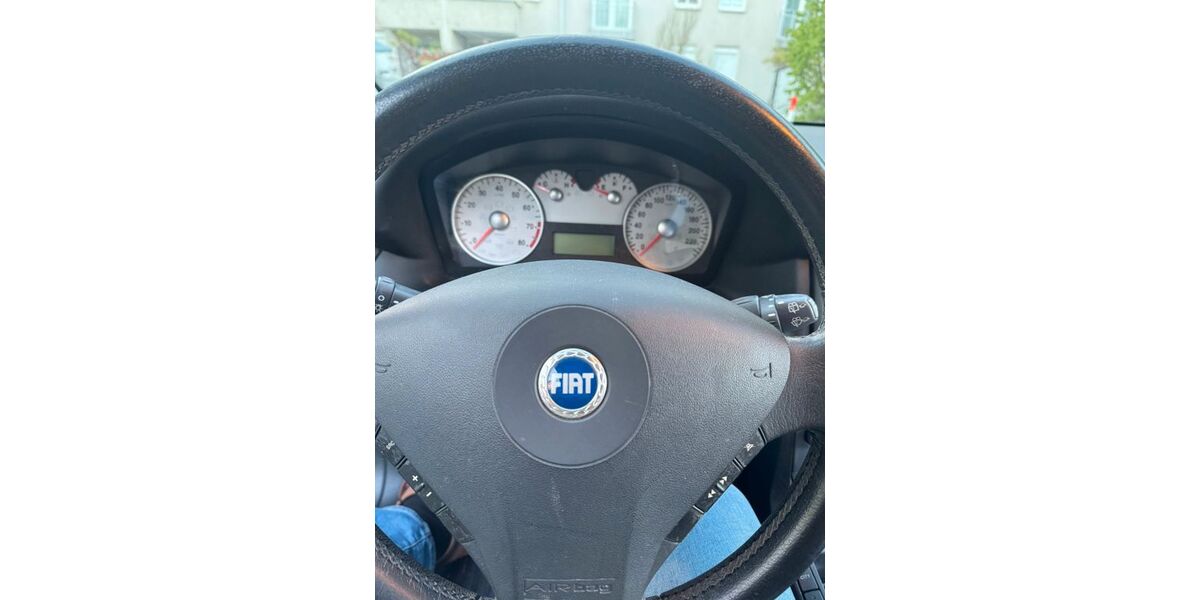 Fiat Stilo 159.221 km 1.300 &euro; München 80807