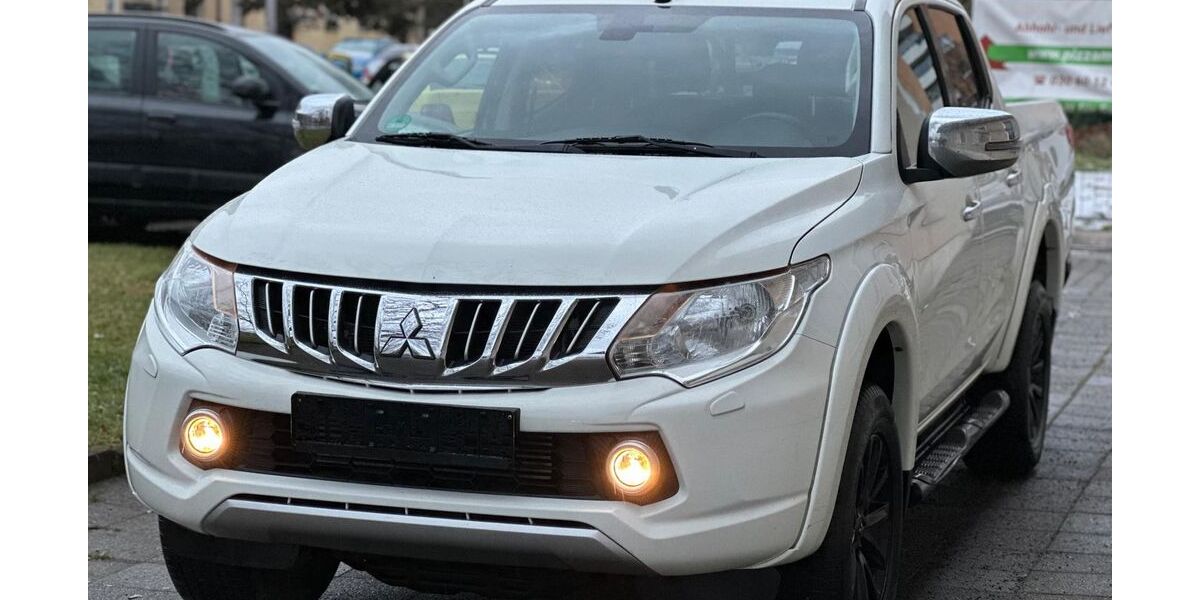 Mitsubishi L200 167.000 km 17.800 &euro; Berlin 12359