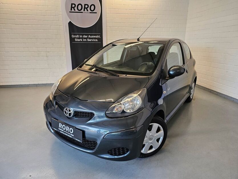 Toyota Aygo (X) 91.150 km 3.550 € Lippstadt 59557