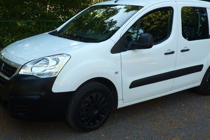 Peugeot Partner 92.500 km 10.600 &euro; Reutlingen 72764