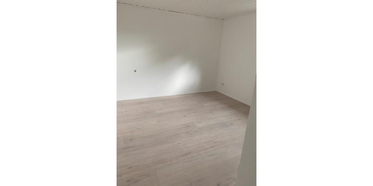 Erdgeschoßwohnung Heringen (Werra) - 3 Zimmer, 96 m&sup2;, 900&euro; | Angebot:24624178