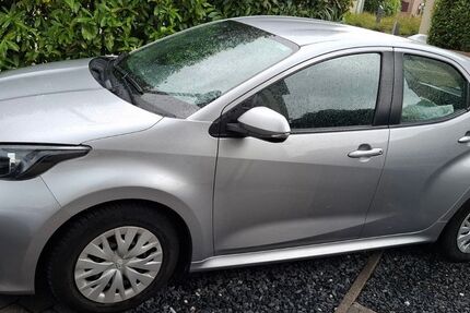Toyota Yaris 14.000 km 19.300 € Perl 66706