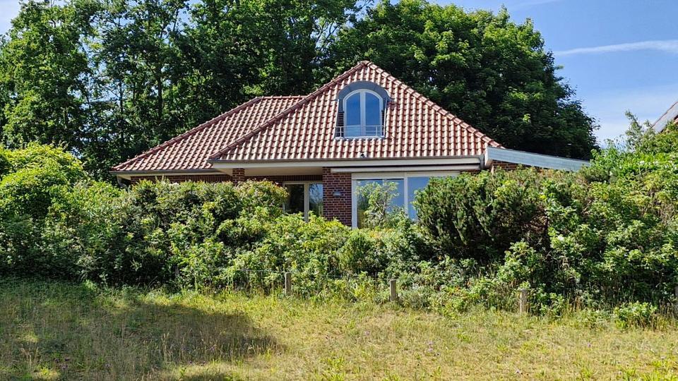 Exklusiver Bungalow mit Seeblick