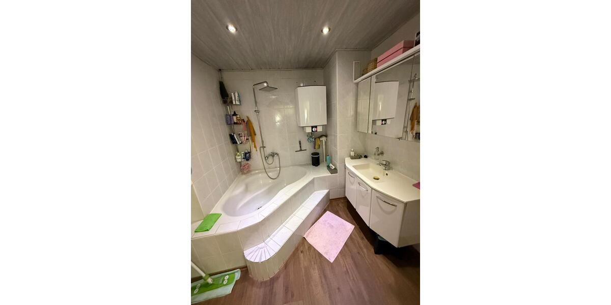Etagenwohnung Hösbach - 4 Zimmer, 84 m&sup2;, 882&euro; | Angebot:26164358