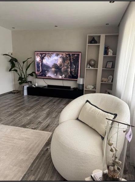 Erdgeschoßwohnung Rottenburg am Neckar - 3 Zimmer, 100 m&sup2;, 1.700&euro; | Angebot:26660130