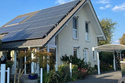 Charmantes Einfamilienhaus (Baujahr 2006) mit großem Garten 4 zimmer