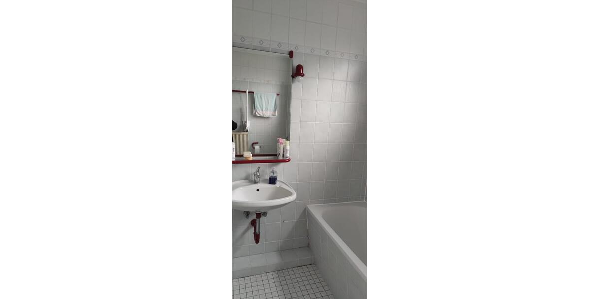 Erdgeschoßwohnung Wolfsburg Ehmen - 3 Zimmer, 92 m&sup2;, 215.000&euro; | Angebot:25305271