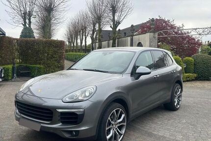 Porsche Cayenne 123.000 km 32.900 &euro; Gronau 48599